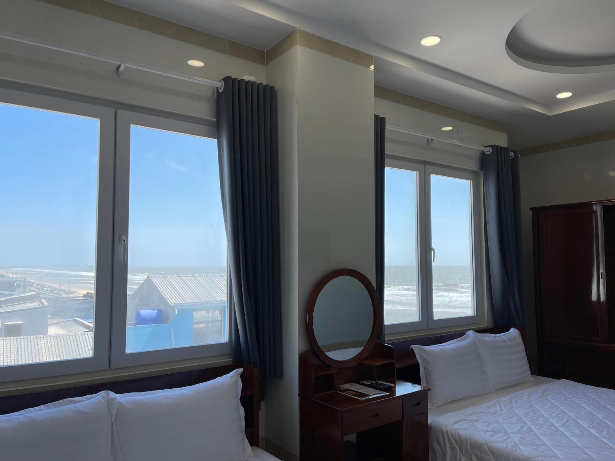 Khach San A68 Hotel Long My Exterior photo